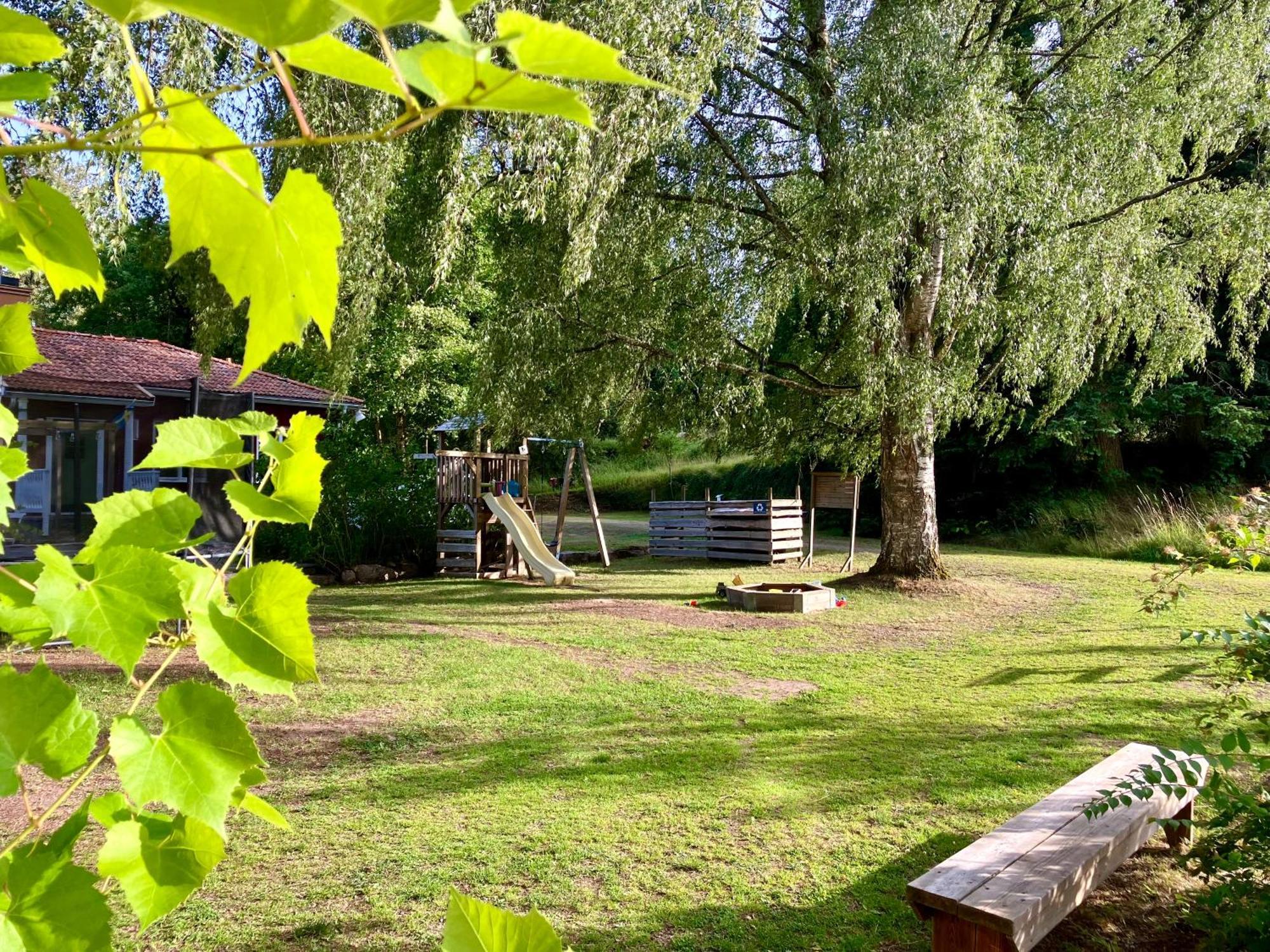 Lidhem Herrgard. Bed & Breakfast Och Mindre Laegenheter Vimmerby Buitenkant foto